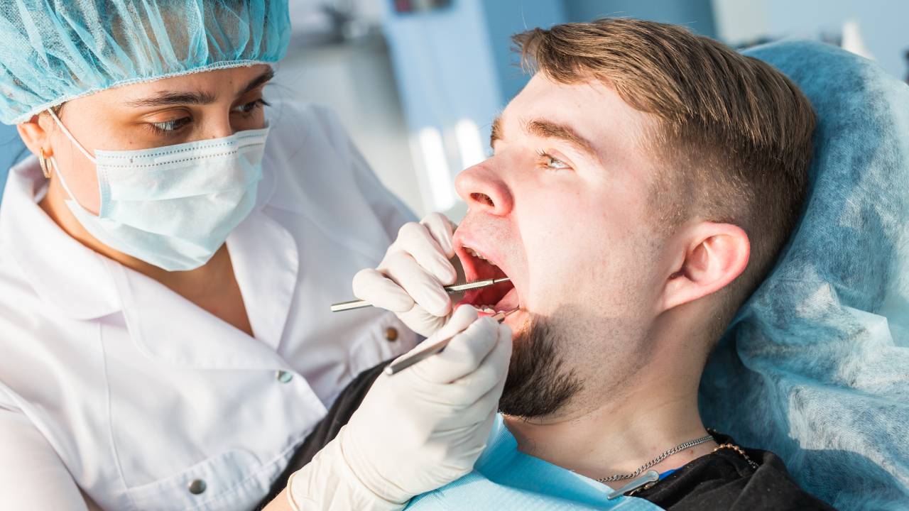 Same-Day Emergency Tooth Extraction_ What to Expect